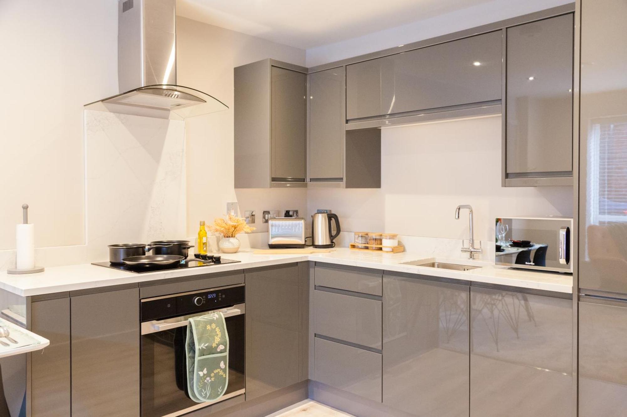 Apartment 1 Bedroom Flat - Long Term Rates-contractors-professionals-relocation Leeds (West Yorkshire)