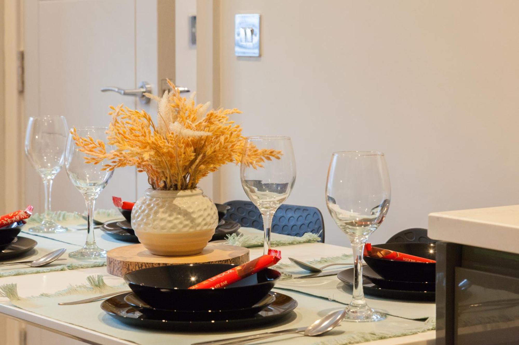 Apartment 1 Bedroom Flat - Long Term Rates-contractors-professionals-relocation Leeds (West Yorkshire)