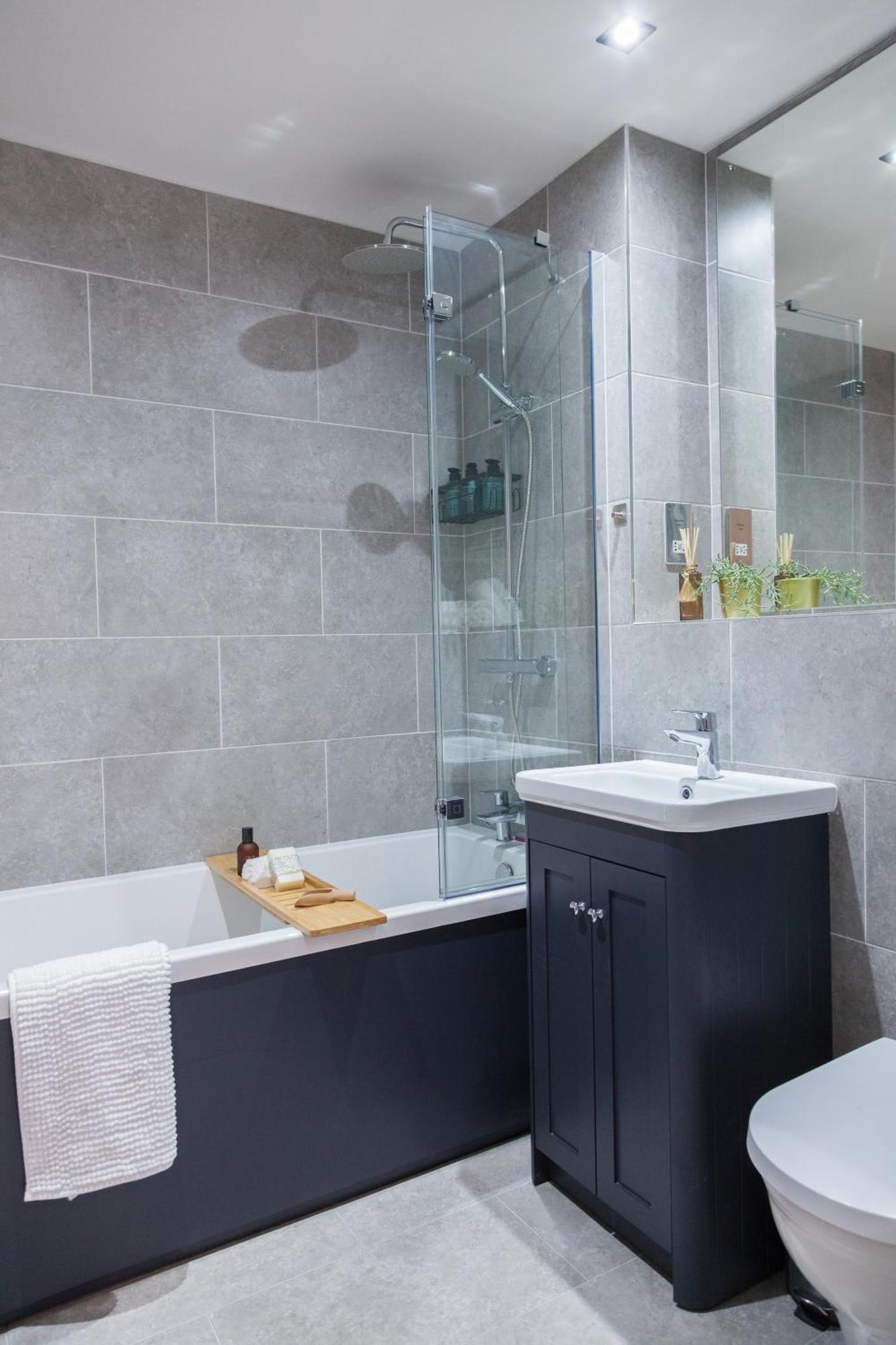 1 Bedroom Flat - Long Term Rates-contractors-professionals-relocation Leeds (West Yorkshire)